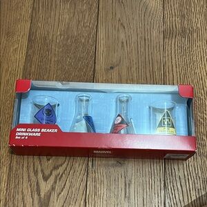 Marvel Red and Blue Mini Glass Beaker Set